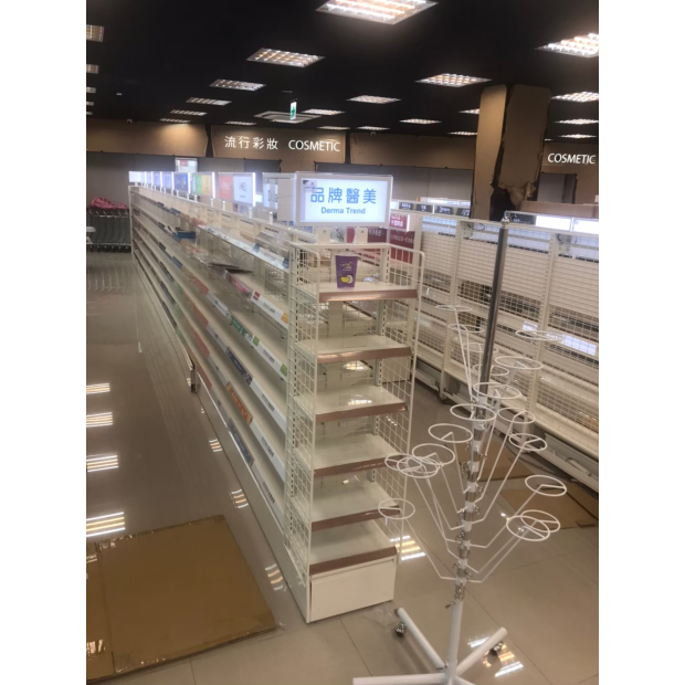 Daily Needs Store Display_A_-Qiao Song _5_.jpg