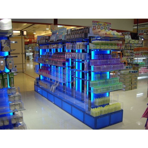 LED Display Shelving - Qiao Song _1_.JPG