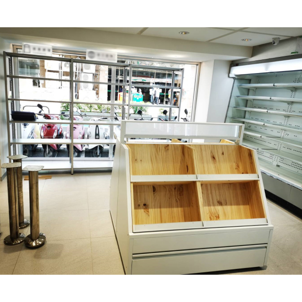 全家-新產品展示櫃 _4_.jpg