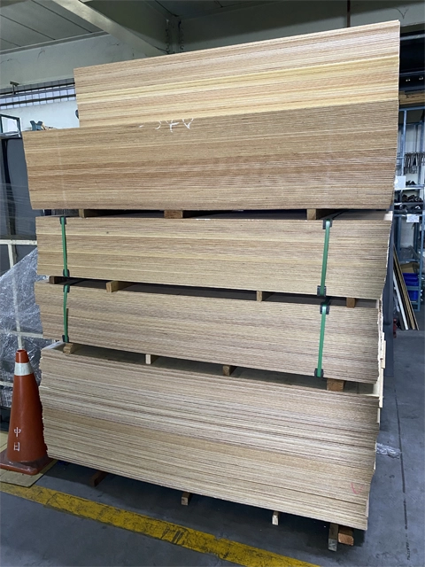 Veneer processing accuracy